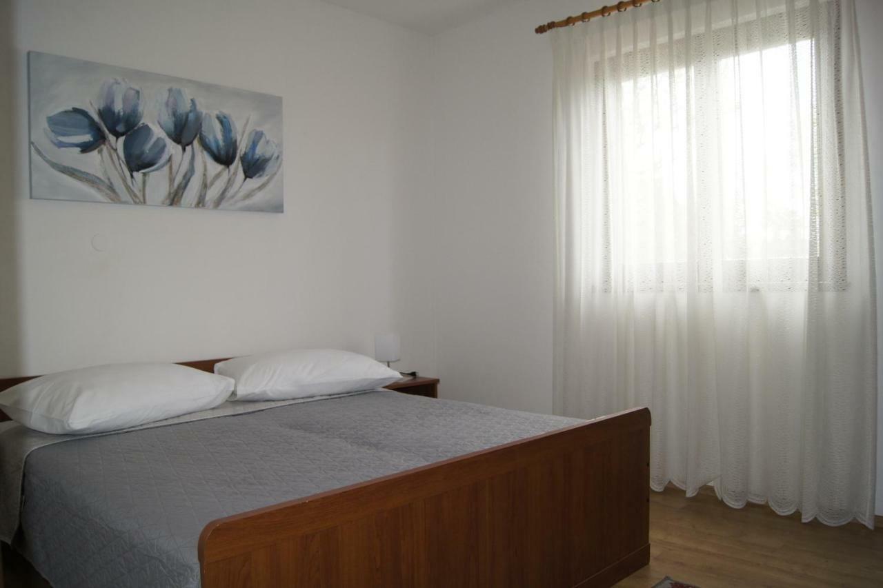 Apartmani Popovic 波雷奇 外观 照片